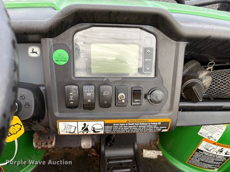 image for item YA2133 2017 John Deer Gator 855D S4 utility vehicle