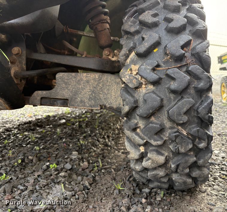 image for item YA2133 2017 John Deer Gator 855D S4 utility vehicle