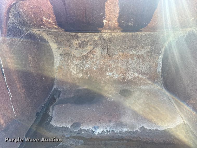 image for item DQ4233 2014 Caterpillar 328D LCR excavator