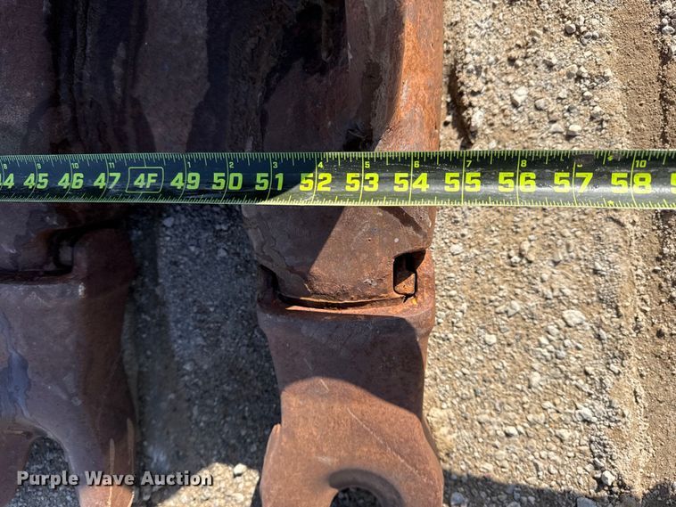 image for item DQ4233 2014 Caterpillar 328D LCR excavator