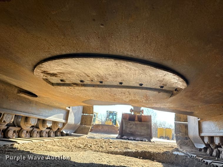 image for item DQ4233 2014 Caterpillar 328D LCR excavator