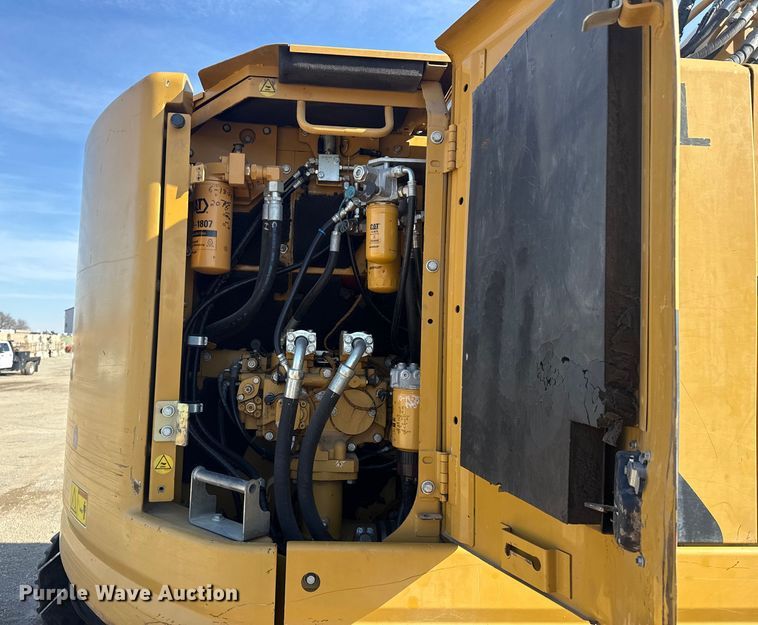 image for item DQ4233 2014 Caterpillar 328D LCR excavator