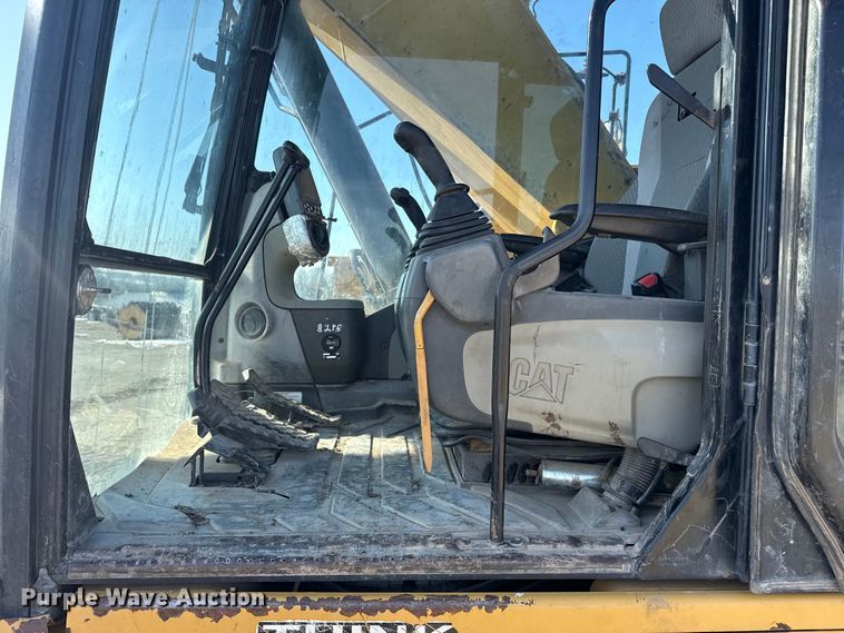 image for item DQ4233 2014 Caterpillar 328D LCR excavator