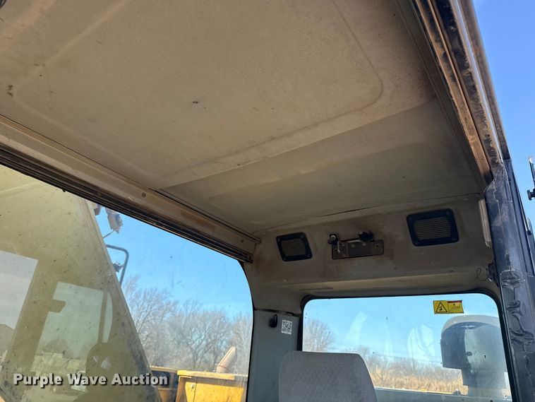 image for item DQ4233 2014 Caterpillar 328D LCR excavator