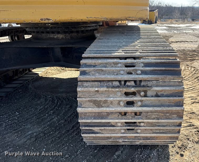 image for item DQ4233 2014 Caterpillar 328D LCR excavator