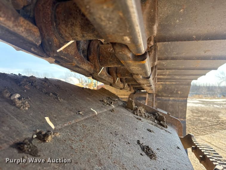 image for item DQ4233 2014 Caterpillar 328D LCR excavator