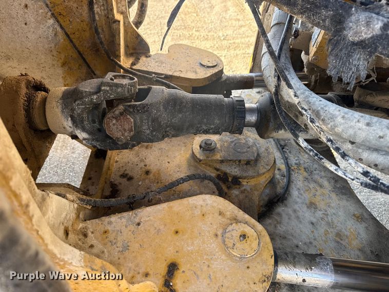 image for item DQ4244 2017 Caterpillar 938M wheel loader