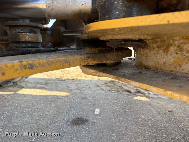 image for item DQ4244 2017 Caterpillar 938M wheel loader