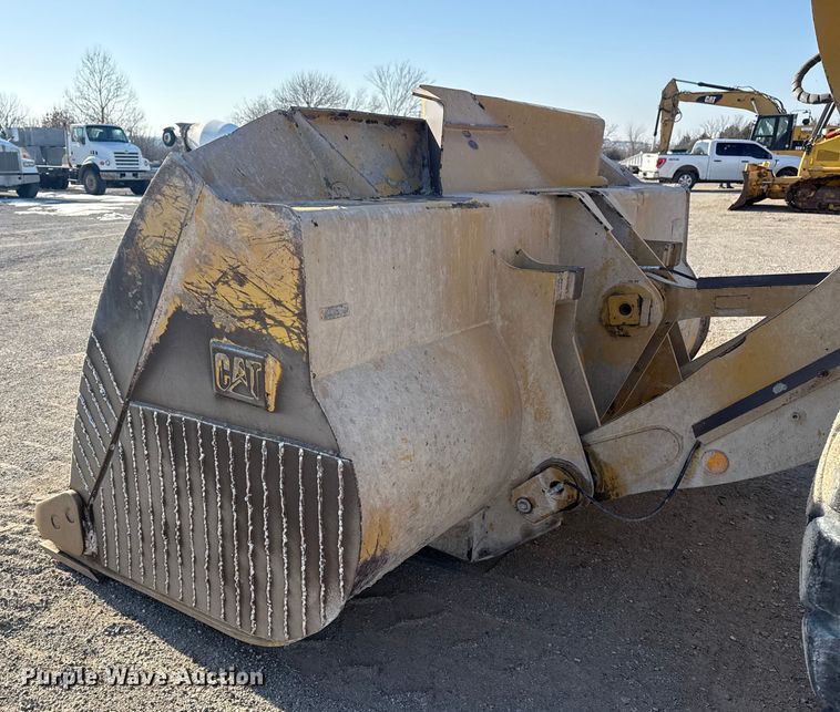 image for item DQ4244 2017 Caterpillar 938M wheel loader