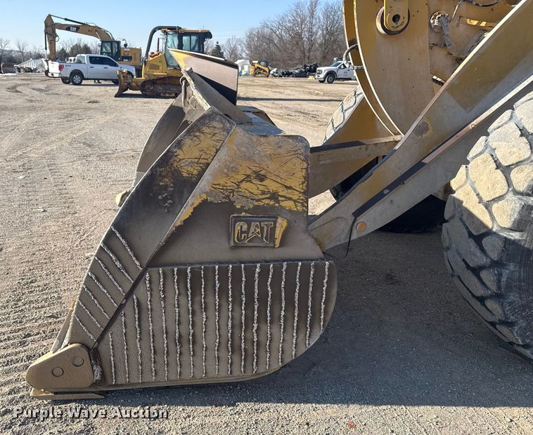 image for item DQ4244 2017 Caterpillar 938M wheel loader