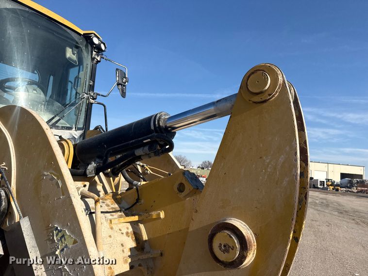 image for item DQ4244 2017 Caterpillar 938M wheel loader
