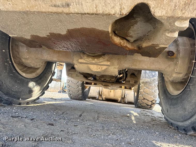 image for item DQ4244 2017 Caterpillar 938M wheel loader