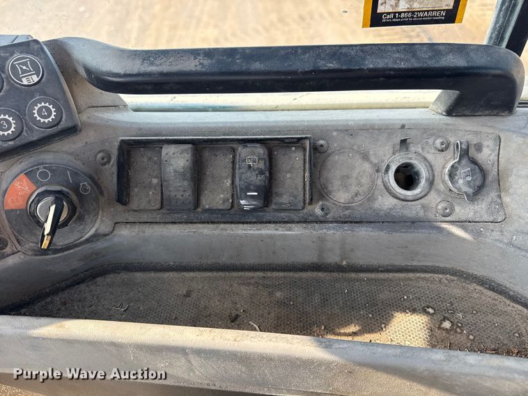 image for item DQ4244 2017 Caterpillar 938M wheel loader