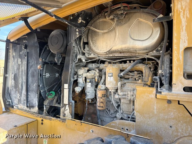 image for item DQ4244 2017 Caterpillar 938M wheel loader