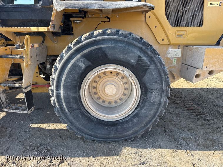 image for item DQ4244 2017 Caterpillar 938M wheel loader