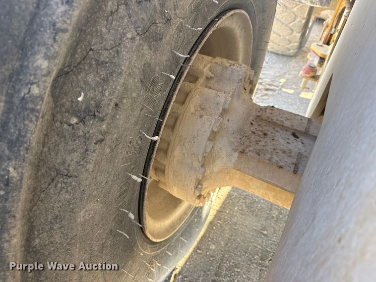 image for item DQ4244 2017 Caterpillar 938M wheel loader