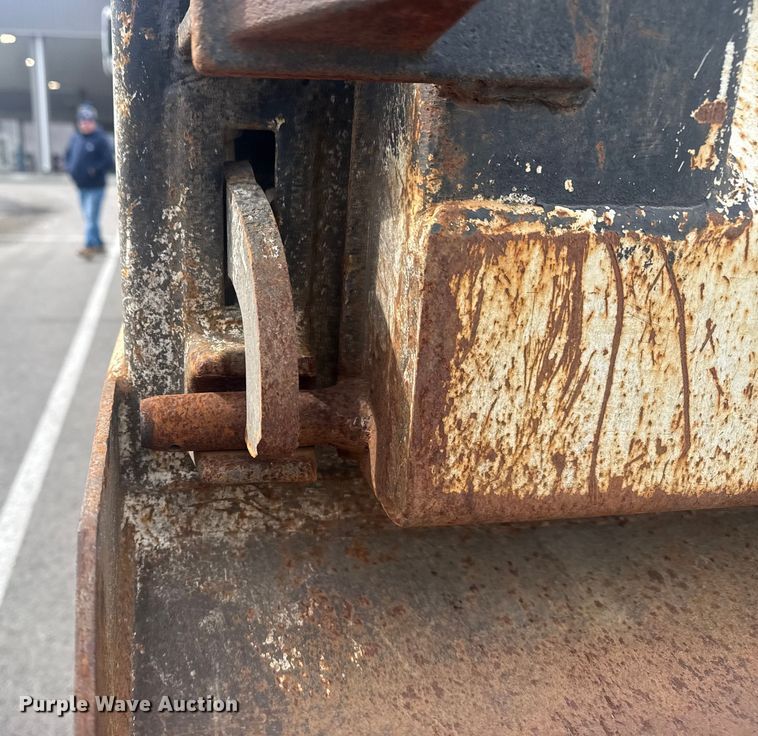 image for item DQ4246 2019 Mack Granite dump truck