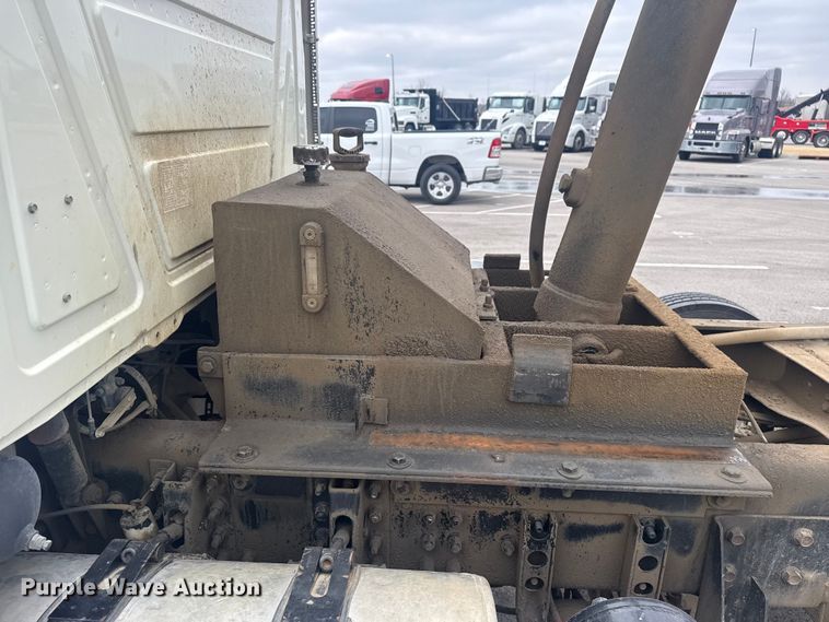 image for item DQ4246 2019 Mack Granite dump truck