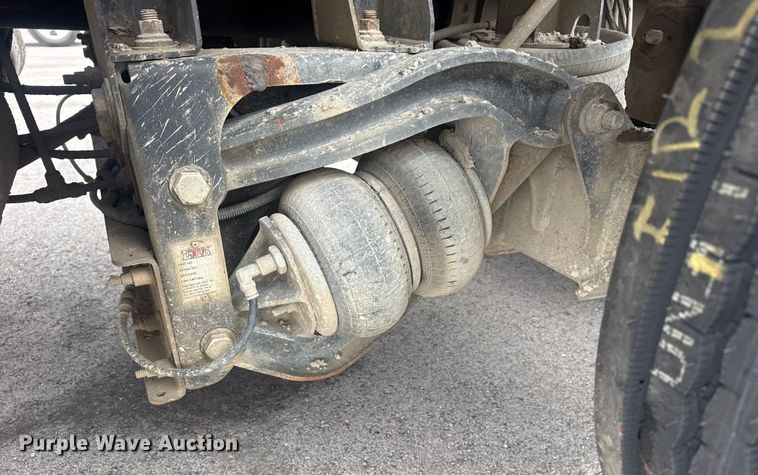 image for item DQ4246 2019 Mack Granite dump truck