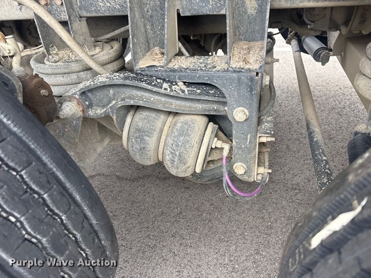 image for item DQ4246 2019 Mack Granite dump truck