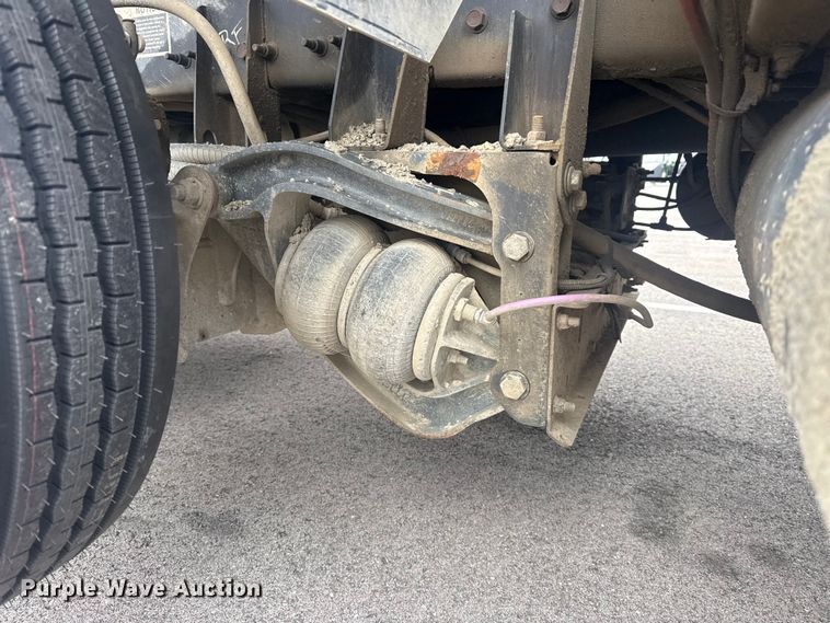 image for item DQ4246 2019 Mack Granite dump truck