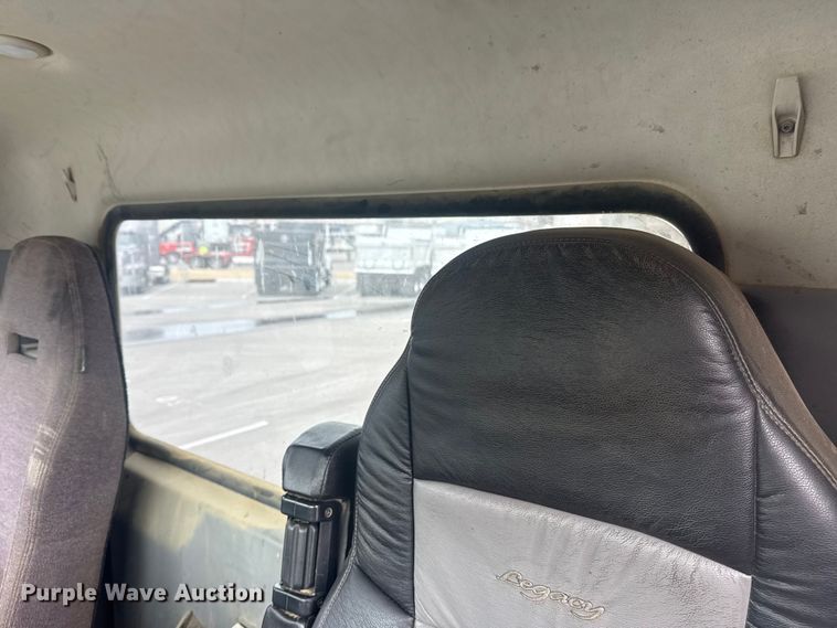 image for item DQ4246 2019 Mack Granite dump truck