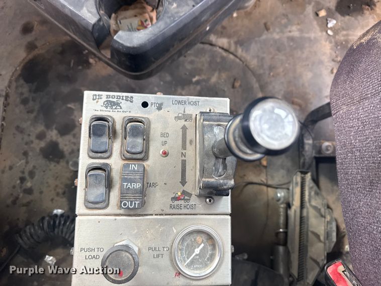 image for item DQ4246 2019 Mack Granite dump truck