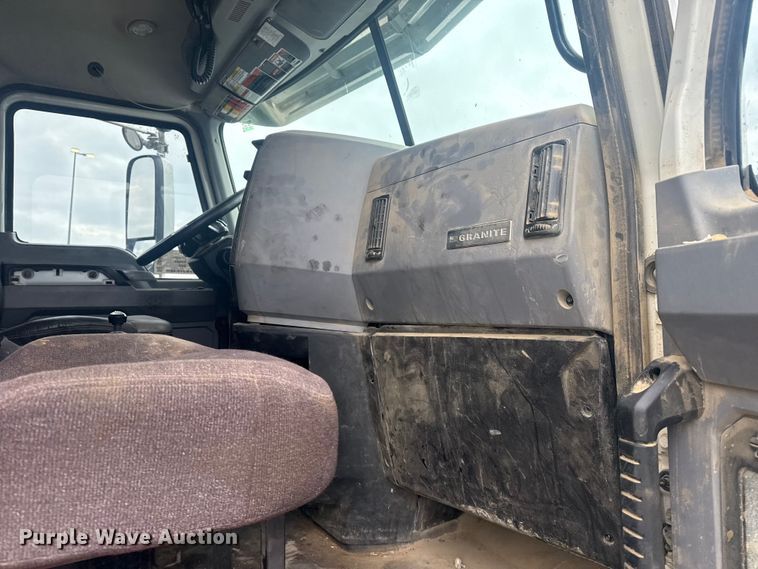 image for item DQ4246 2019 Mack Granite dump truck