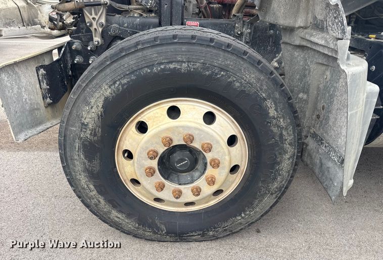 image for item DQ4246 2019 Mack Granite dump truck