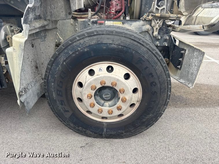 image for item DQ4246 2019 Mack Granite dump truck