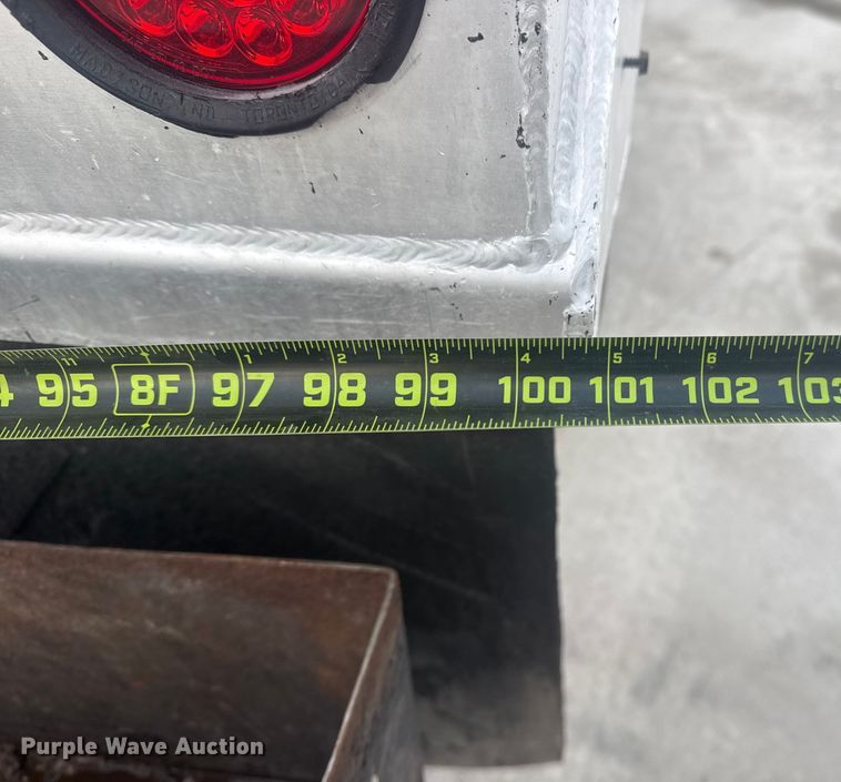 image for item DQ4254 2012 Peterbilt 388 vacuum truck