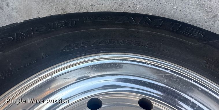 image for item DQ4254 2012 Peterbilt 388 vacuum truck