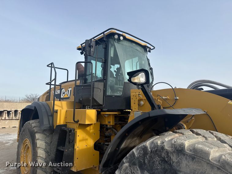 image for item DQ4342 2017 Caterpillar 982M wheel loader