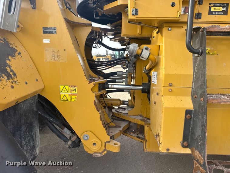 image for item DQ4342 2017 Caterpillar 982M wheel loader