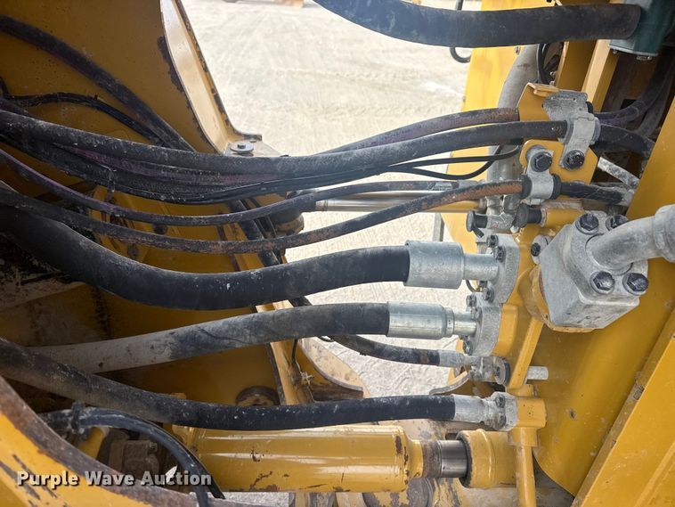 image for item DQ4342 2017 Caterpillar 982M wheel loader