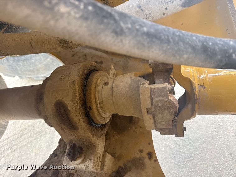 image for item DQ4342 2017 Caterpillar 982M wheel loader