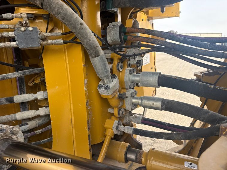 image for item DQ4342 2017 Caterpillar 982M wheel loader