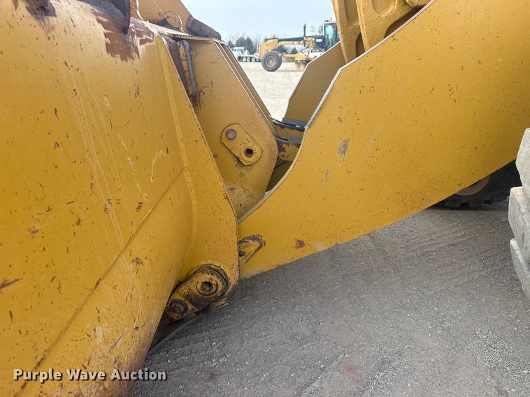 image for item DQ4342 2017 Caterpillar 982M wheel loader