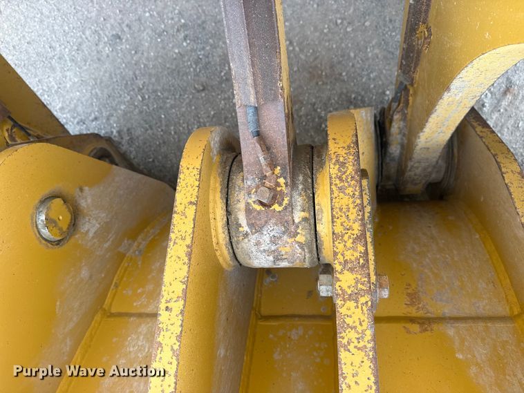 image for item DQ4342 2017 Caterpillar 982M wheel loader