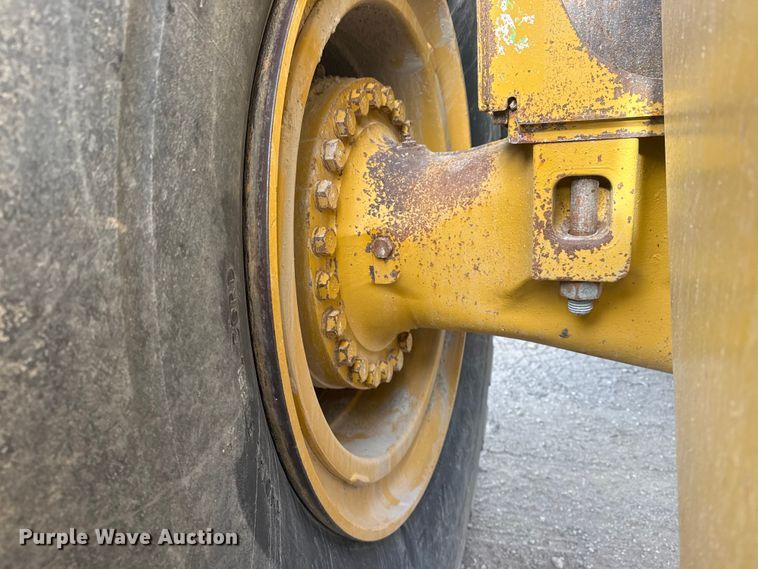 image for item DQ4342 2017 Caterpillar 982M wheel loader