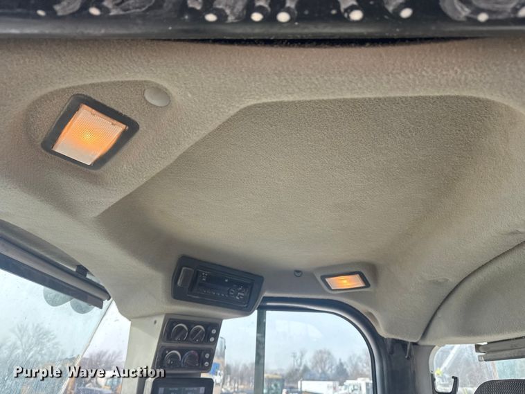 image for item DQ4342 2017 Caterpillar 982M wheel loader