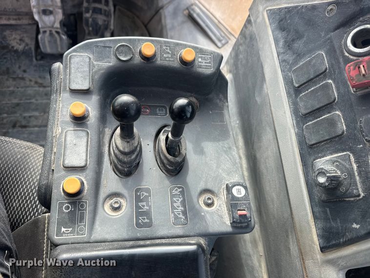 image for item DQ4342 2017 Caterpillar 982M wheel loader