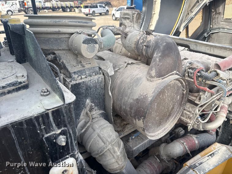 image for item DQ4342 2017 Caterpillar 982M wheel loader