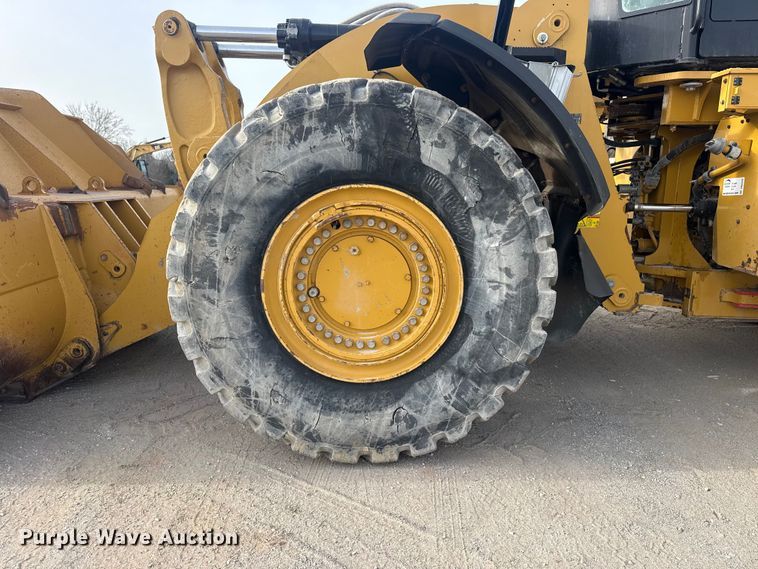 image for item DQ4342 2017 Caterpillar 982M wheel loader