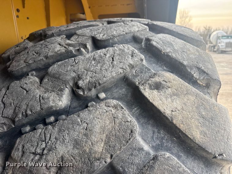 image for item DQ4342 2017 Caterpillar 982M wheel loader