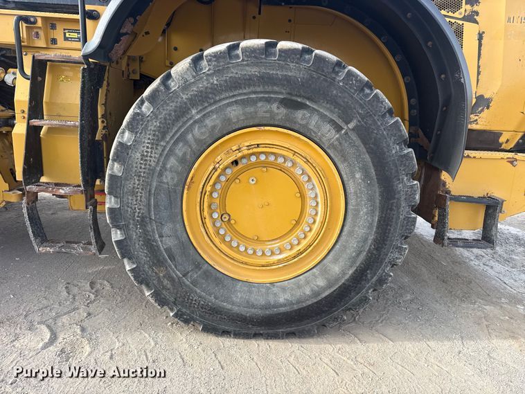image for item DQ4342 2017 Caterpillar 982M wheel loader