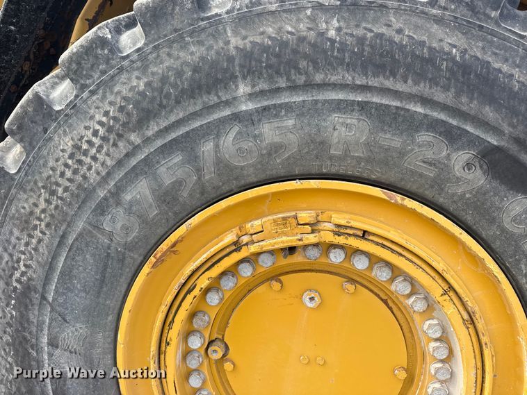 image for item DQ4342 2017 Caterpillar 982M wheel loader