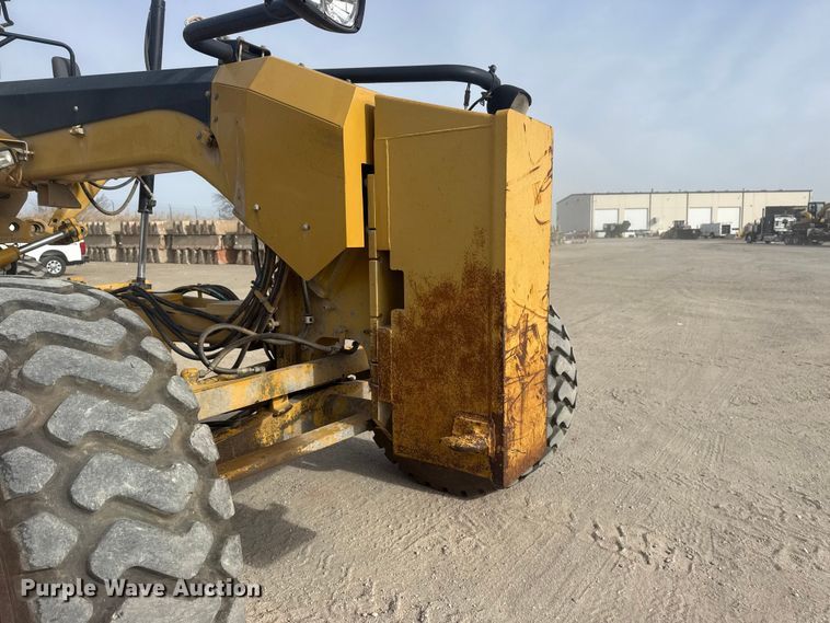 image for item DQ4343 2009 Caterpillar 160M motor grader
