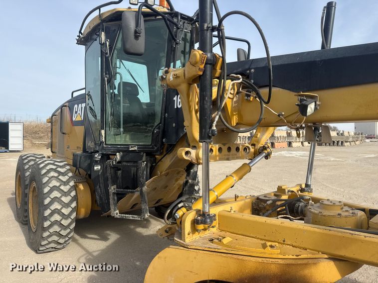 image for item DQ4343 2009 Caterpillar 160M motor grader