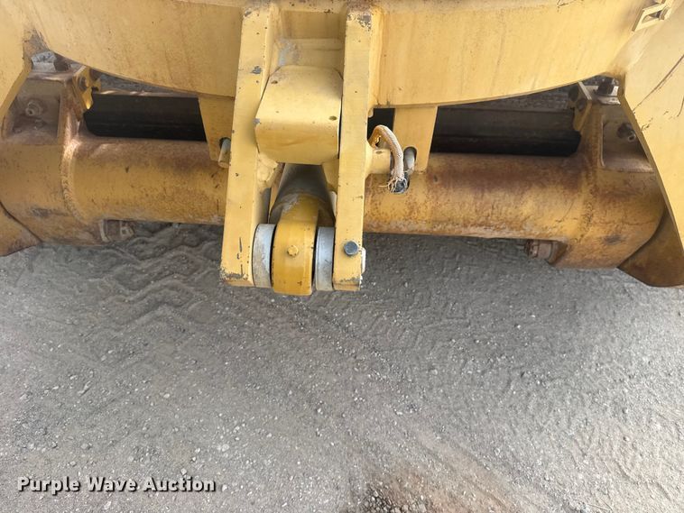 image for item DQ4343 2009 Caterpillar 160M motor grader